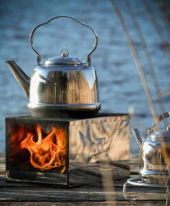 Petromax Teekessel Tk2 (3 Liter) -Camping-Abenteuer Petromax Edelstahl Teekessel 3000ml Lifestyle02
