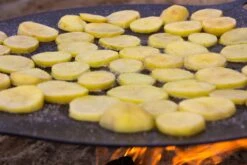 Petromax Grill- Und Feuerschale 56cm -Camping-Abenteuer Petromax Grillschale Feuerschale fs56 Bratkart