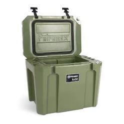 Petromax Kühlbox 50 Liter Oliv - Inkl. Sitzkissen, Haft-Unterlage Und Einsatzkorb -Camping-Abenteuer Petromax Kuehlbox kx50 oliv open
