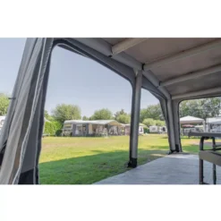 Aufblasbares Vorzelt Westfield Pluto 10 | Mod. 2023 -Camping-Abenteuer innenansicht innenraum westfield vorzelte pluto wohnwagenvorzelt aufblasbar 1000 6 22673